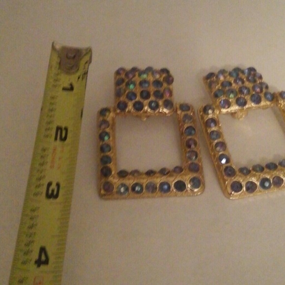 VTG CRYSTAL AURORA BOREALIS LG CLIP ON EARRINGS - Picture 3 of 6